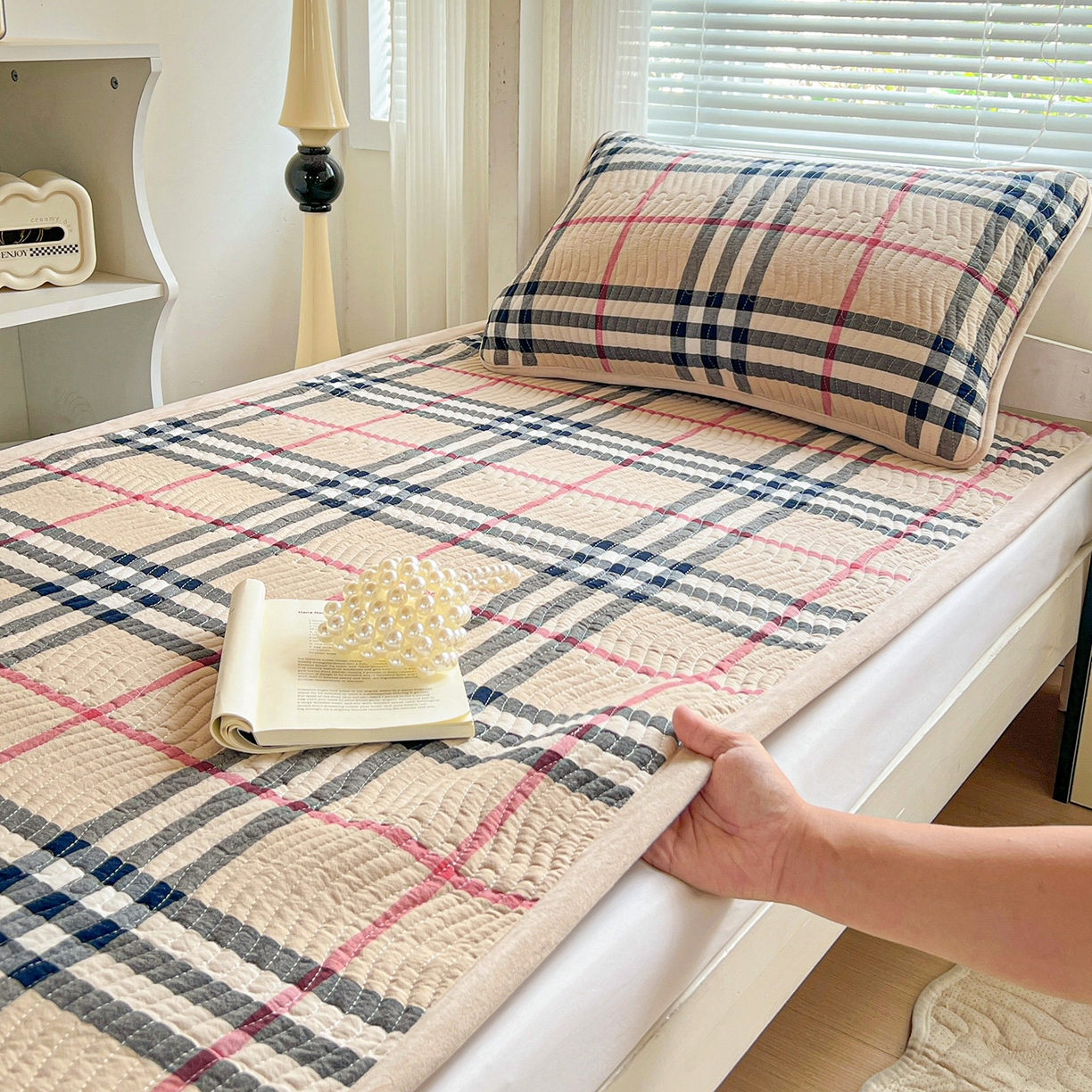 91家纺网 家纺一手货源 找家纺 乐野家居 2025新款开学季 A类全棉水洗棉+宝宝绒学生床盖三件套（多功能被套） 小苏格兰