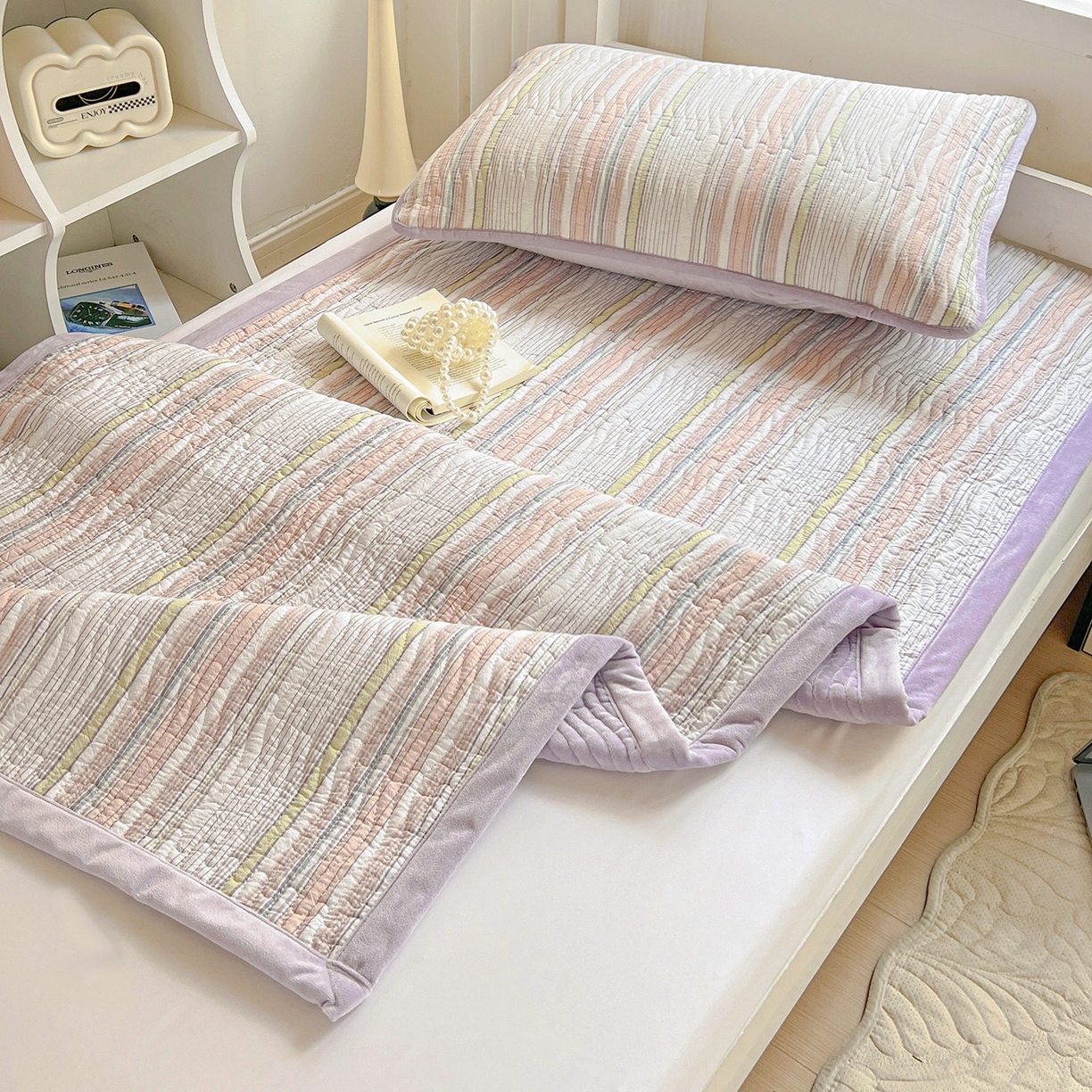 91家纺网 家纺一手货源 找家纺 乐野家居 2025新款开学季 A类全棉水洗棉+宝宝绒学生床盖三件套（多功能被套） 甜心紫