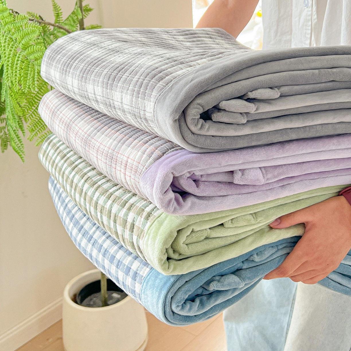 91家纺网 家纺一手货源 找家纺 乐野家居 2025新款开学季 A类全棉水洗棉+宝宝绒学生床盖三件套（多功能被套） 组合图