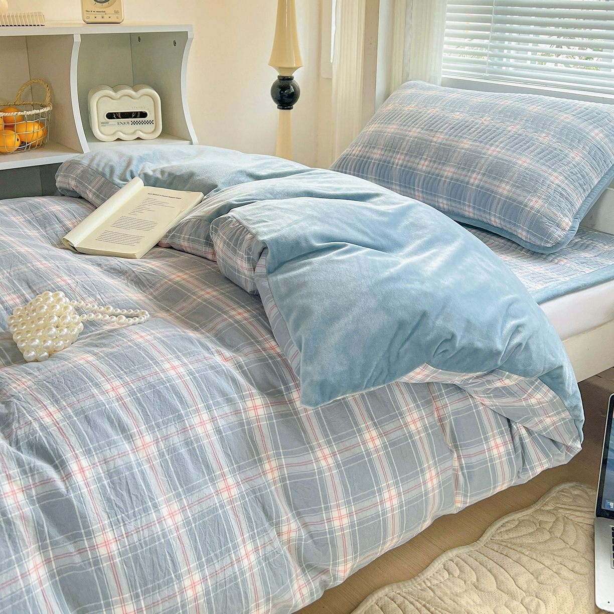 91家纺网 家纺一手货源 找家纺 乐野家居 2025新款开学季 A类全棉水洗棉+宝宝绒学生床盖三件套（多功能被套） 罗恩兰