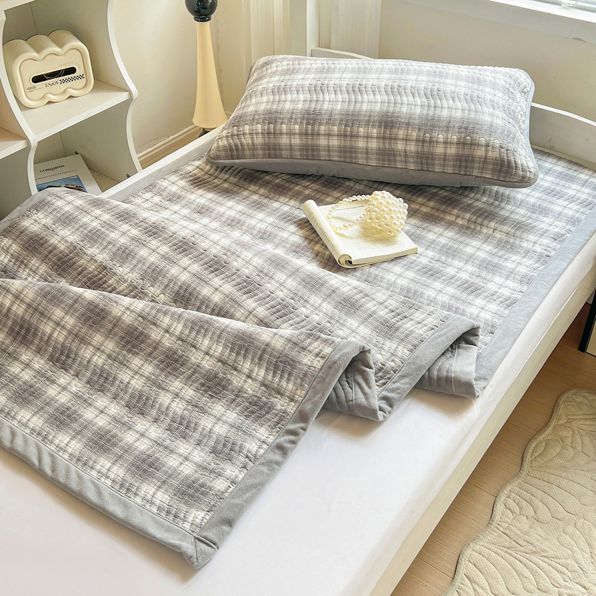 91家纺网 家纺一手货源 找家纺 乐野家居 2025新款开学季 A类全棉水洗棉+宝宝绒学生床盖三件套（多功能被套） 可可灰