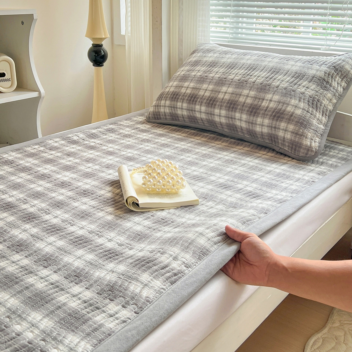 91家纺网 家纺一手货源 找家纺 乐野家居 2025新款开学季 A类全棉水洗棉+宝宝绒学生床盖三件套（多功能被套） 可可灰