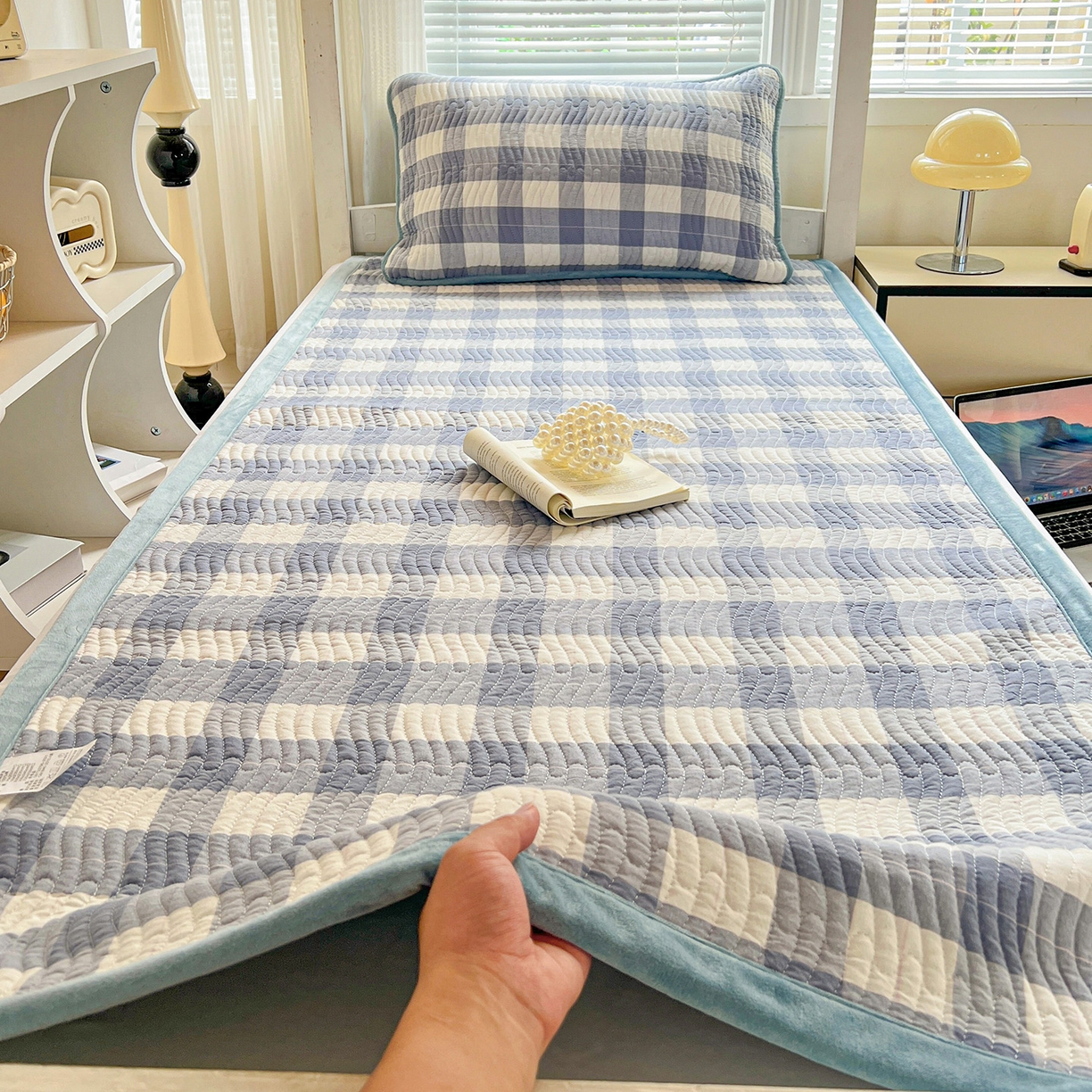 91家纺网 家纺一手货源 找家纺 乐野家居 2025新款开学季 A类全棉水洗棉+宝宝绒学生床盖三件套（多功能被套） 左岸蓝