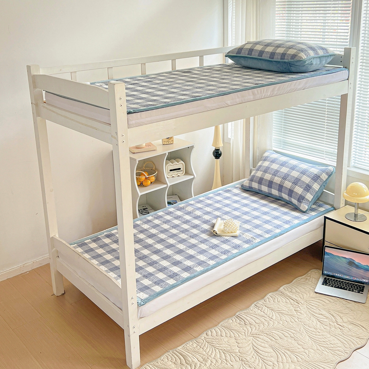 91家纺网 家纺一手货源 找家纺 乐野家居 2025新款开学季 A类全棉水洗棉+宝宝绒学生床盖三件套（多功能被套） 左岸蓝