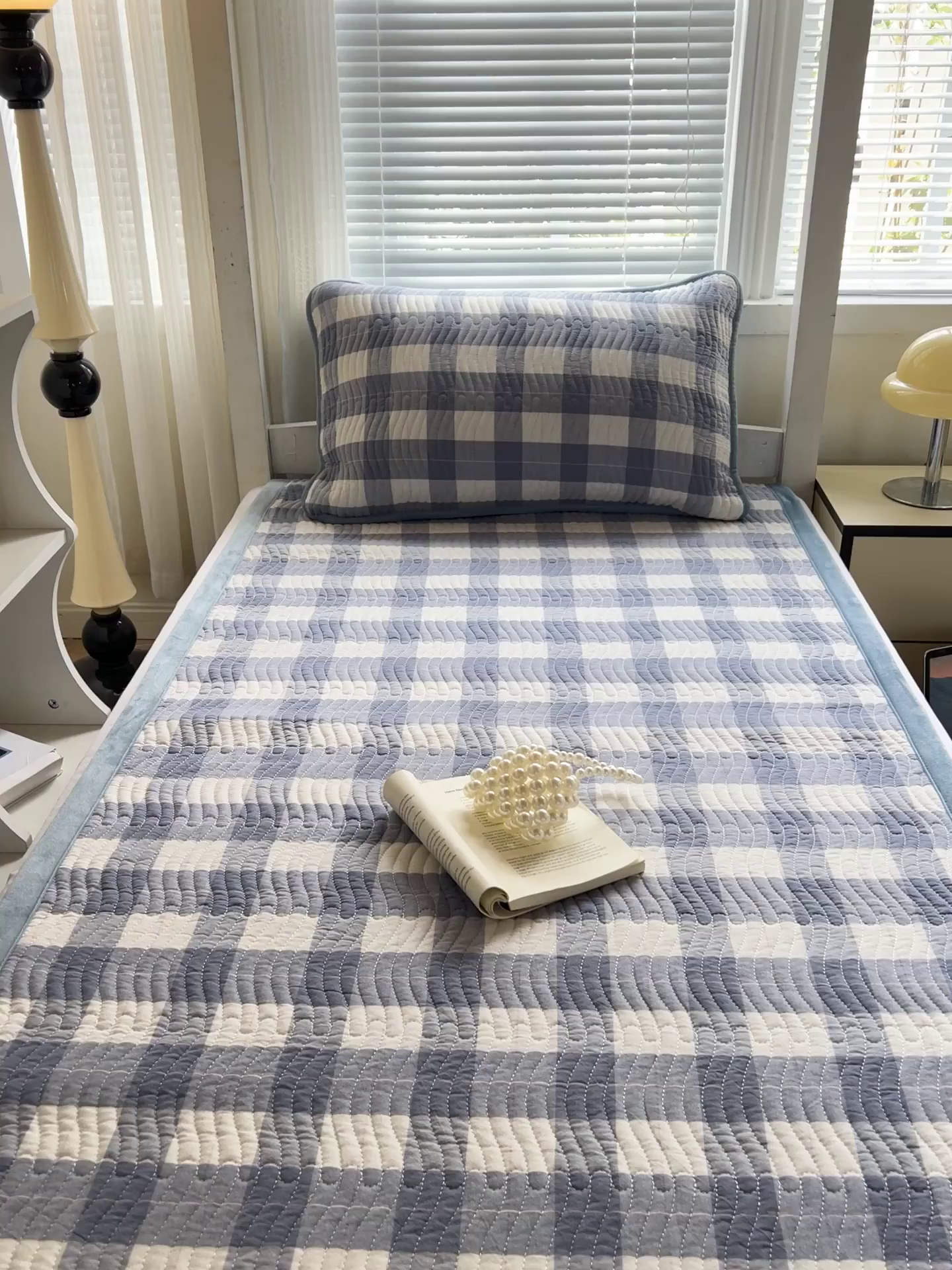 91家纺网 家纺一手货源 找家纺 乐野家居 2025新款开学季 A类全棉水洗棉+宝宝绒学生床盖三件套（多功能被套） 左岸蓝