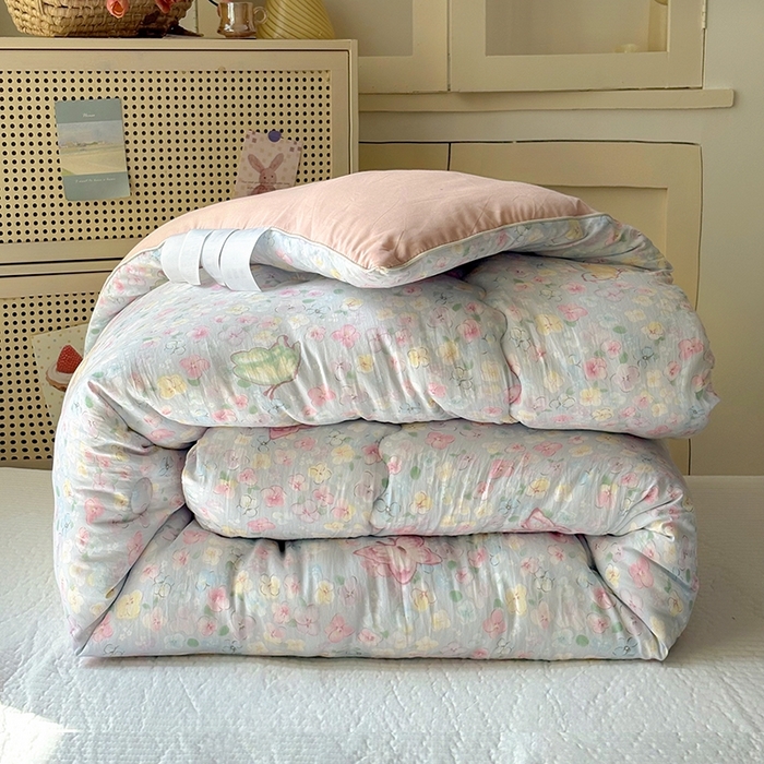 91家纺网 家纺一手货源 找家纺 （总）华誉 2025新款云感木棉皱皱纱双层纱A类超柔学生冬被被子被芯