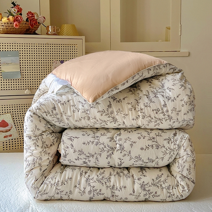 91家纺网 家纺一手货源 找家纺 （总）华誉 2025新款云感木棉皱皱纱双层纱A类超柔学生冬被被子被芯