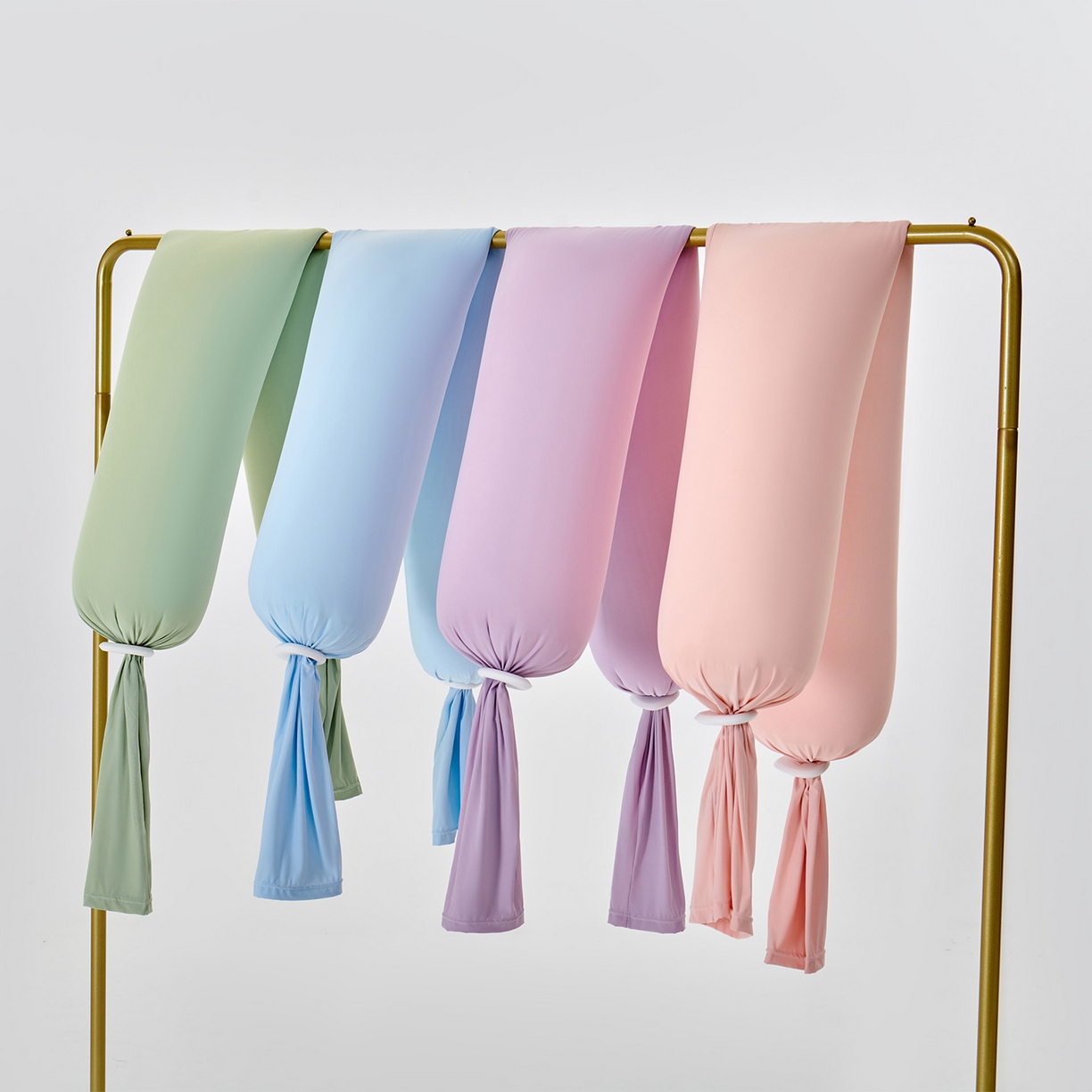 91家纺网 家纺一手货源 找家纺 （总）五月家纺 2025新款百变造型多功能抱枕  抖音直播爆款