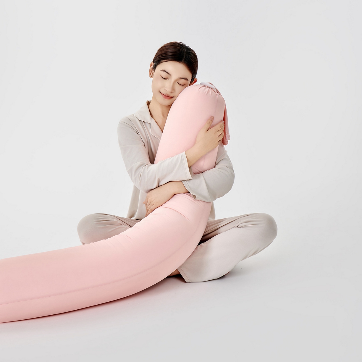 91家纺网 家纺一手货源 找家纺 （总）五月家纺 2025新款百变造型多功能抱枕  抖音直播爆款