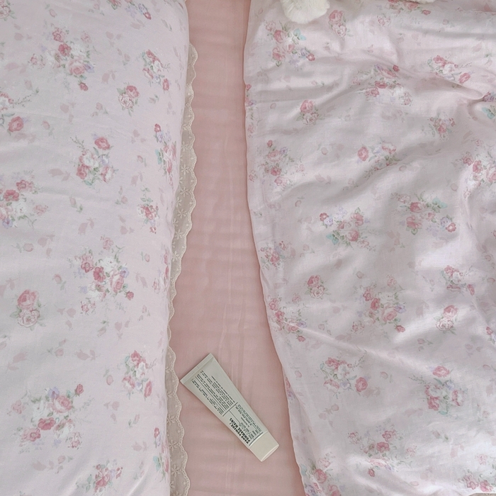 91家纺网 家纺一手货源 找家纺 荣轩2025新款全棉双层纱镂空花边工艺款四件套（铺床版）予禾