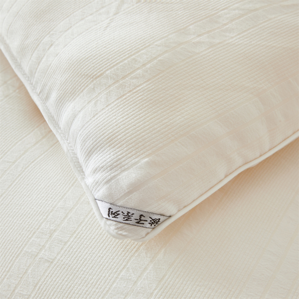 91家纺网 家纺一手货源 找家纺 帕芬鸟家纺 2025新款腈纶保温被发热被被子被芯冬被 发热被-云朵白