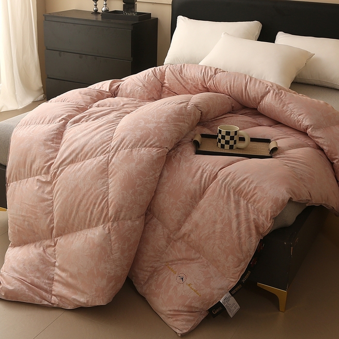 91家纺网 家纺一手货源 找家纺 （总）晋瑞 红顶鹅绒馆 2025新款绒耀鹅绒被