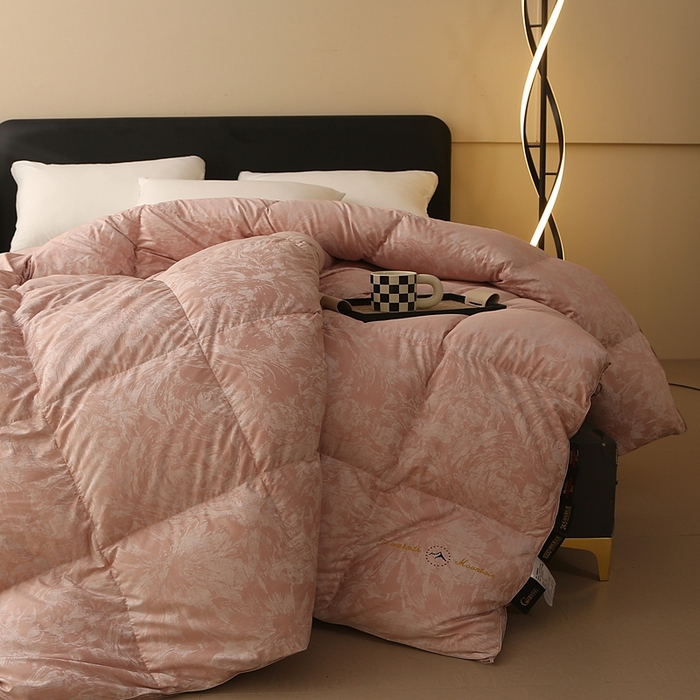 91家纺网 家纺一手货源 找家纺 （总）晋瑞 红顶鹅绒馆 2025新款绒耀鹅绒被