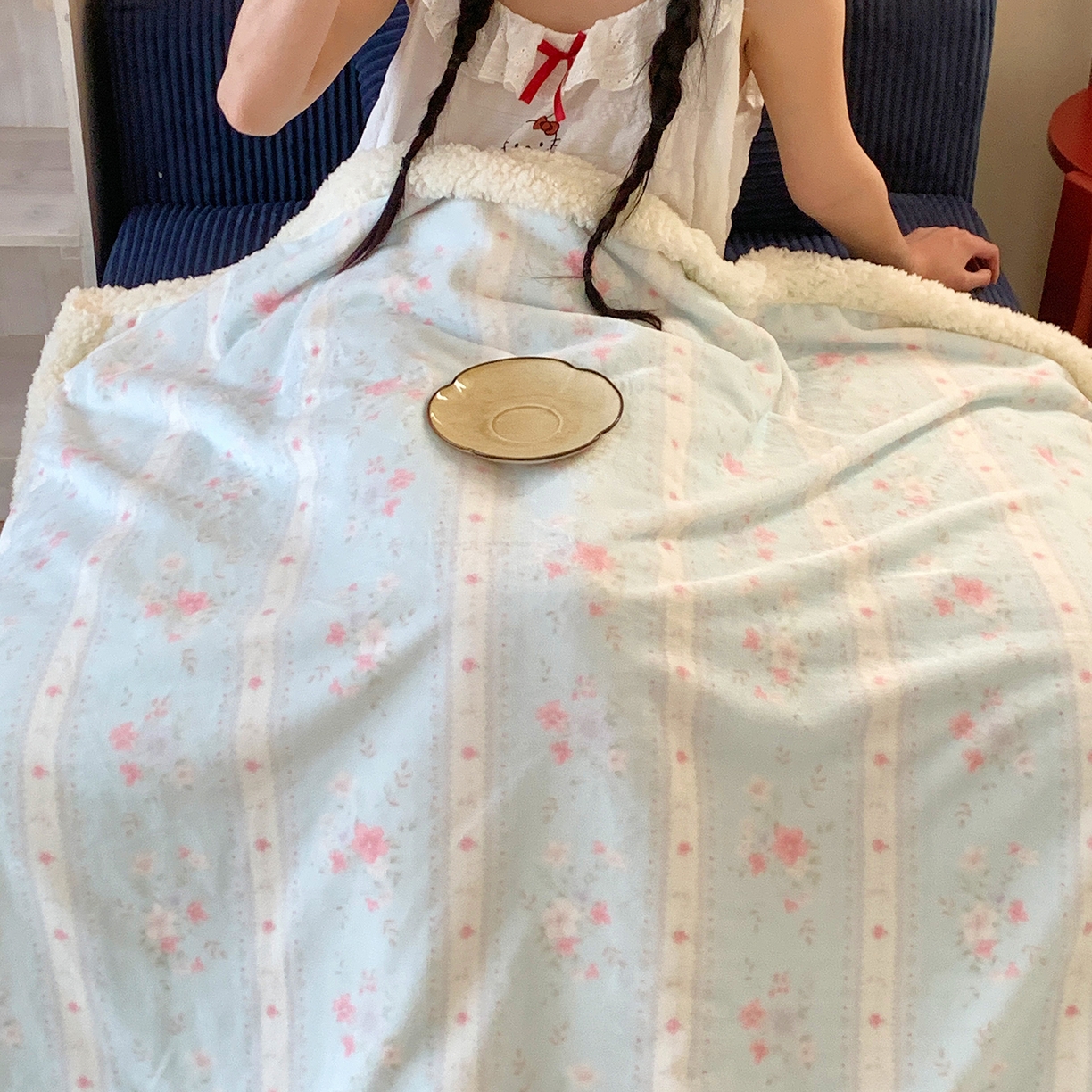 91家纺网 家纺一手货源 找家纺 桃喜 2025新款牛奶绒羊羔绒毛毯 羊羔绒-馥郁蓝