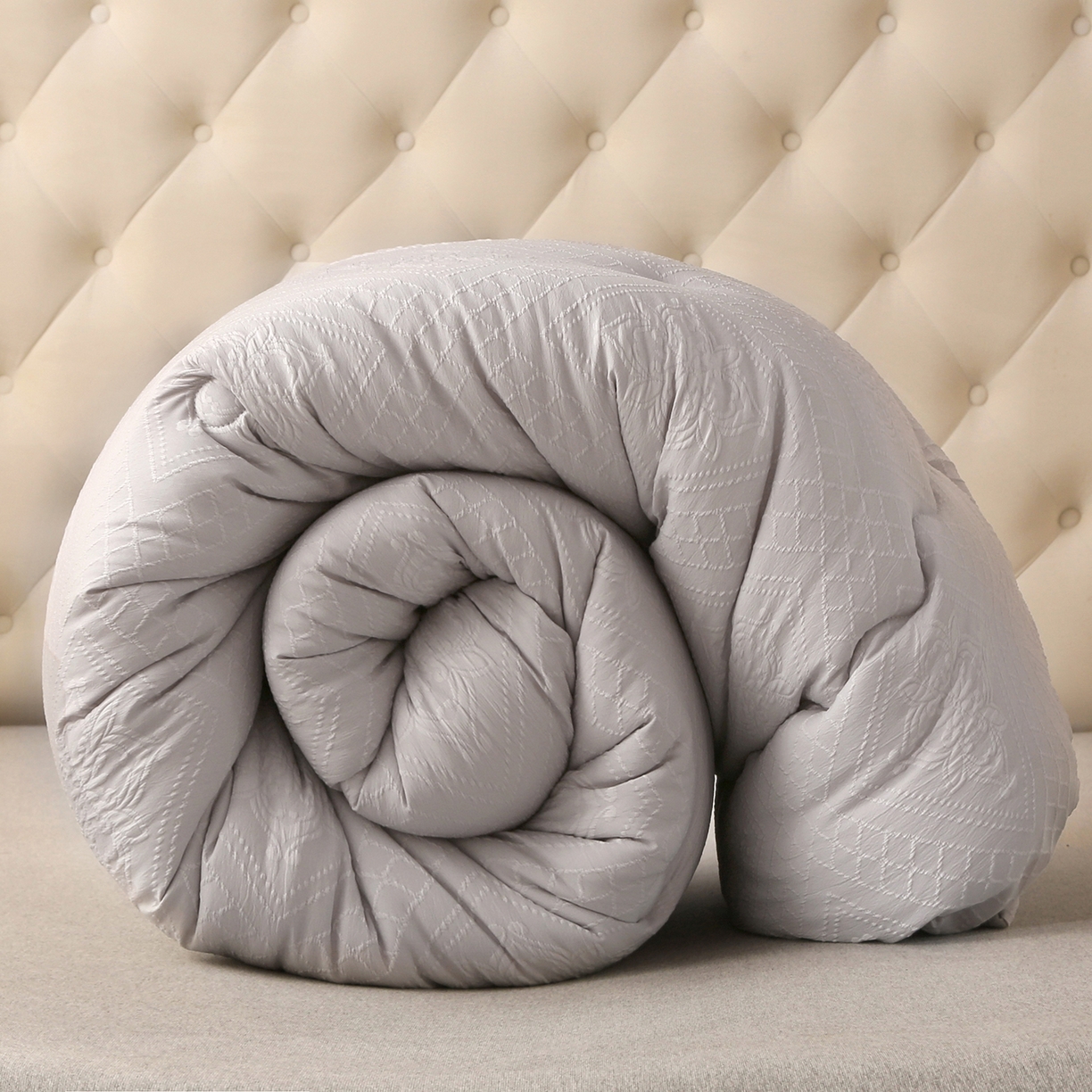 91家纺网 家纺一手货源 找家纺 首爱家纺 2025新款A类针织提花羊毛被冬被被子被芯 针织提花-浅灰