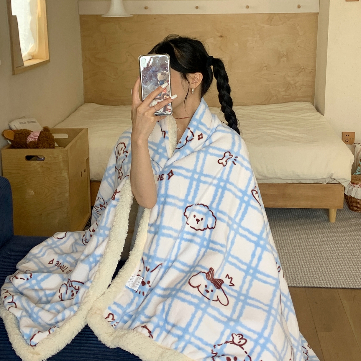 91家纺网 家纺一手货源 找家纺 桃喜 2025新款牛奶绒羊羔绒毛毯 羊羔绒-蓝格线条狗