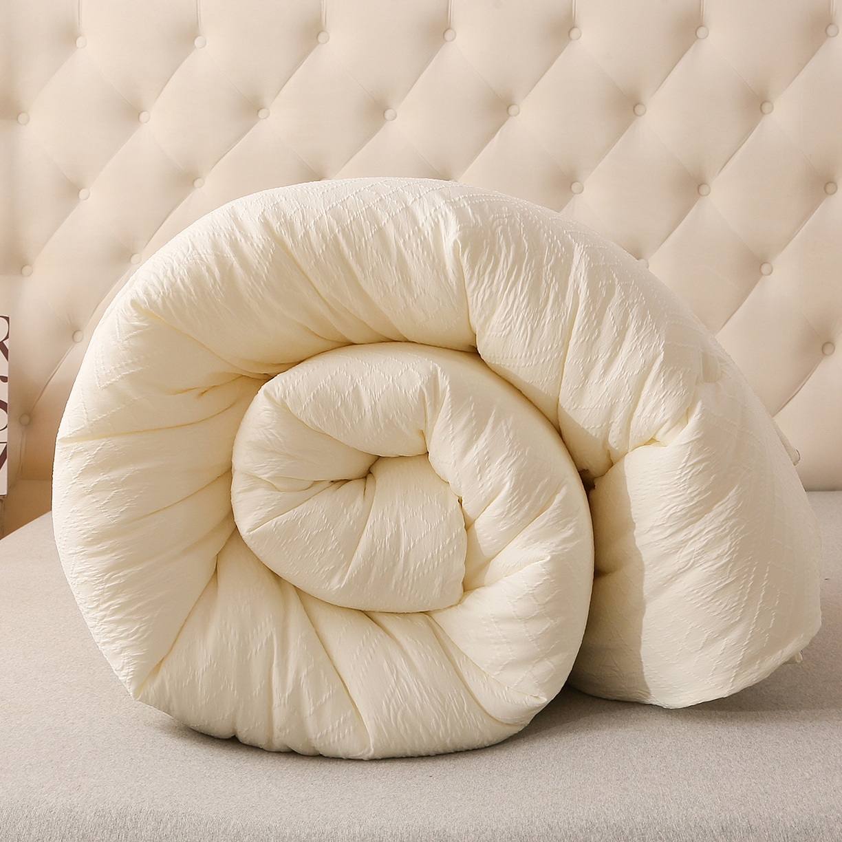 91家纺网 家纺一手货源 找家纺 棉乐町家居 2025新款A类针织提花羊毛被冬被被子被芯 针织提花-米白