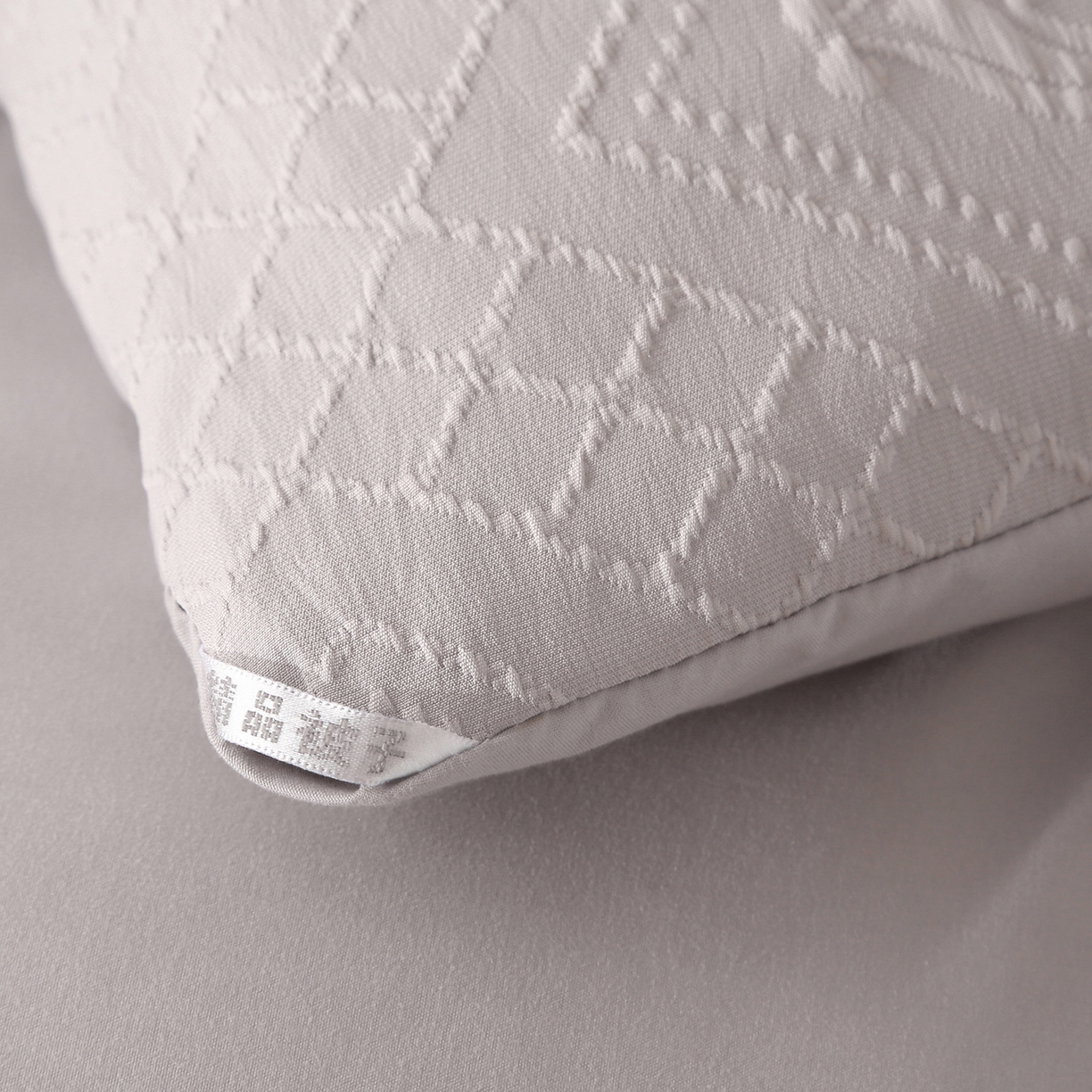 91家纺网 家纺一手货源 找家纺 金泰莱 2025新款A类针织提花羊毛被冬被被子被芯 针织提花-浅灰