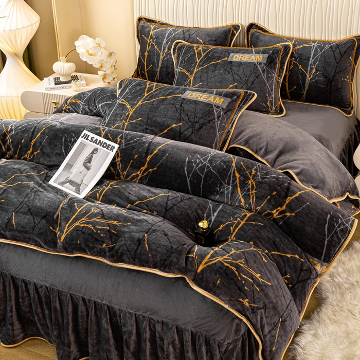 91家纺网 家纺一手货源 找家纺 念家居 2025新款高克重牛奶绒四件套保暖四件套直播爆款电商爆款 灰调枝影