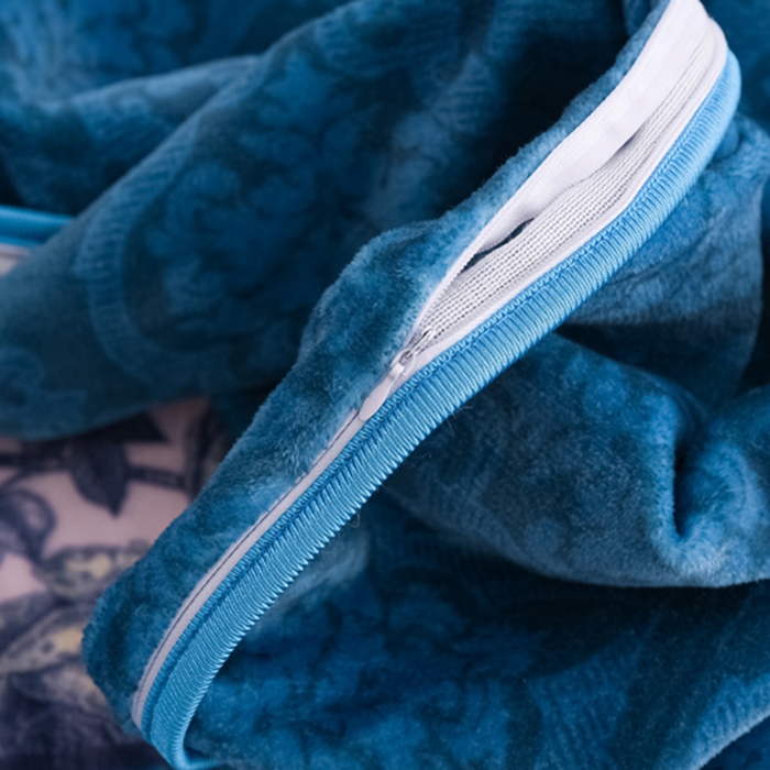 91家纺网 家纺一手货源 找家纺 首选家纺 2025新款加厚保暖牛奶绒金貂绒法莱绒床裙款四件套香格里拉-蓝