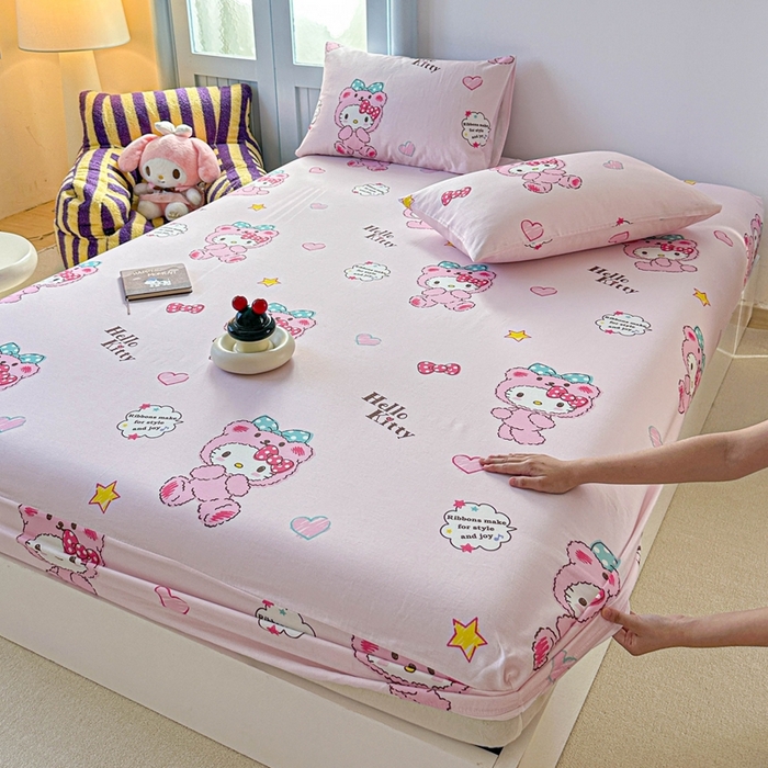 91家纺网 家纺一手货源 找家纺 爱丽丝2025新款8月正版授权三丽鸥全棉纯棉床笠单品系列 宝贝KT