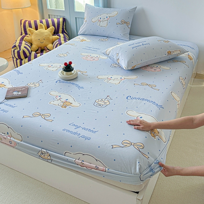 91家纺网 家纺一手货源 找家纺 爱丽丝2025新款8月正版授权三丽鸥全棉纯棉床笠单品系列 点点玉桂狗