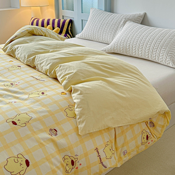 91家纺网 家纺一手货源 找家纺 爱丽丝2025新款8月正版授权三丽鸥全棉纯棉被套单品系列 焦糖布丁狗