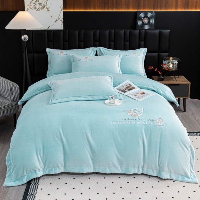 91家纺网 家纺一手货源 找家纺 （总）优姿家纺 2025新款300克全消光牛奶蛋白蚕丝绒四件套