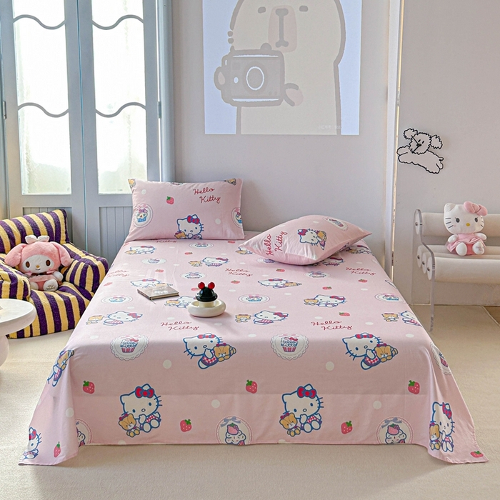 91家纺网 家纺一手货源 找家纺 爱丽丝2025新款8月正版授权三丽鸥全棉纯棉床单单品系列 草莓KT