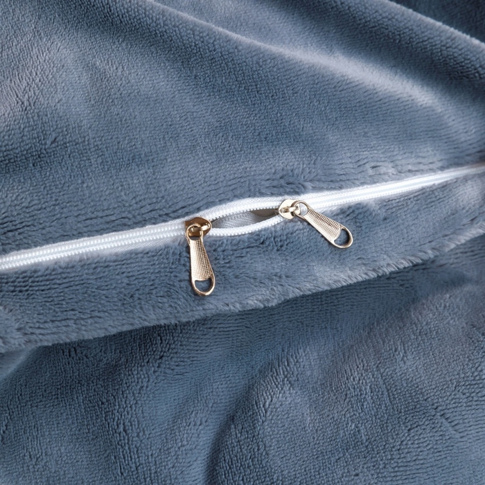 91家纺网 家纺一手货源 找家纺 优姿家纺 2025新款300克全消光牛奶蛋白蚕丝绒四件套 凯丽-深灰