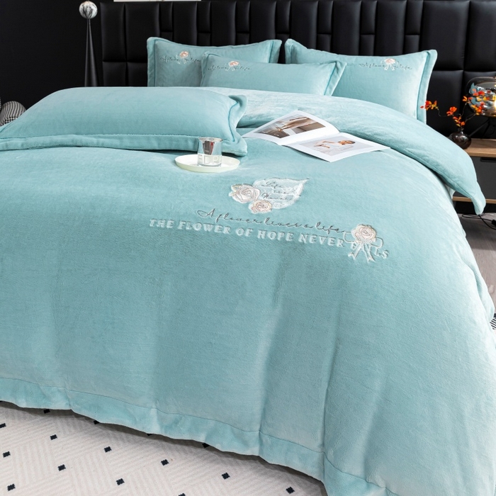 91家纺网 家纺一手货源 找家纺 优姿家纺 2025新款300克全消光牛奶蛋白蚕丝绒四件套 凯丽-天兰