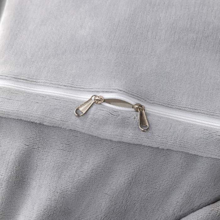 91家纺网 家纺一手货源 找家纺 优姿家纺 2025新款300克全消光牛奶蛋白蚕丝绒四件套 凯丽-雅典灰