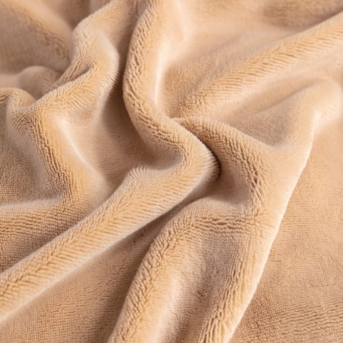 91家纺网 家纺一手货源 找家纺 优姿家纺 2025新款300克全消光牛奶蛋白蚕丝绒四件套 伊琳娜-米咖