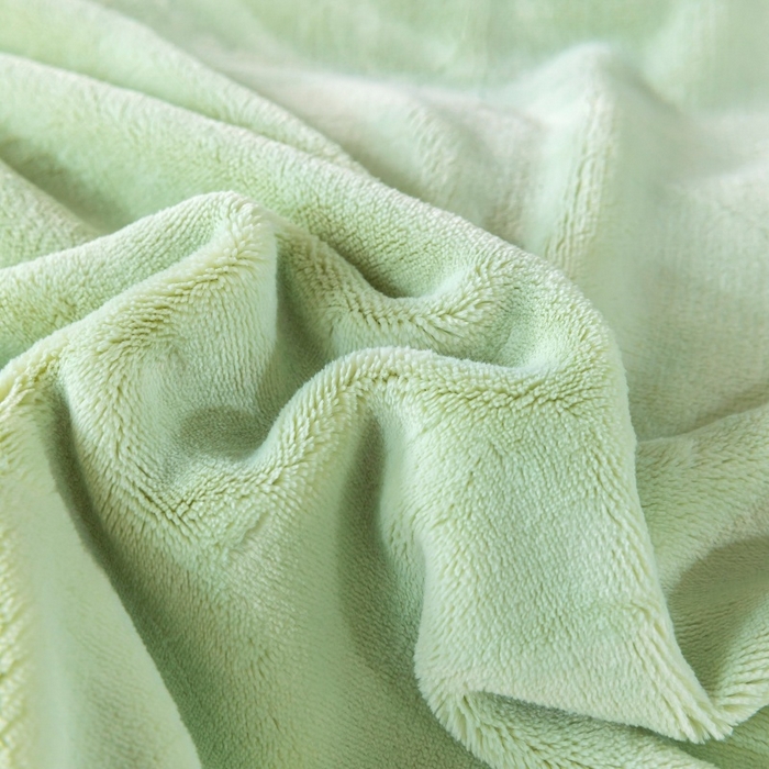 91家纺网 家纺一手货源 找家纺 优姿家纺 2025新款300克全消光牛奶蛋白蚕丝绒四件套 伊琳娜-抹茶绿