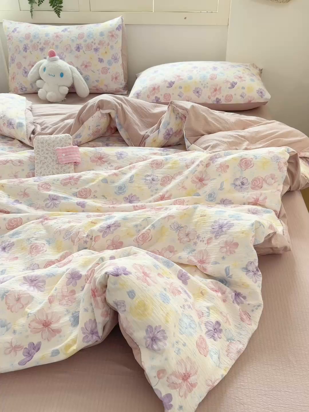 91家纺网 家纺一手货源 找家纺 夜笙家纺 2025秋冬网红爆款110克水洗棉高克重皱皱纱（提供买家秀） 花海-粉