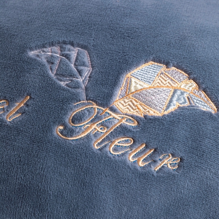 91家纺网 家纺一手货源 找家纺 优姿家纺 2025新款300克全消光牛奶蛋白蚕丝绒四件套 伊琳娜-深灰