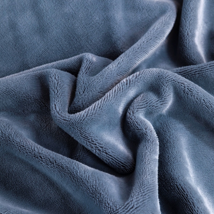 91家纺网 家纺一手货源 找家纺 优姿家纺 2025新款300克全消光牛奶蛋白蚕丝绒四件套 伊琳娜-深灰