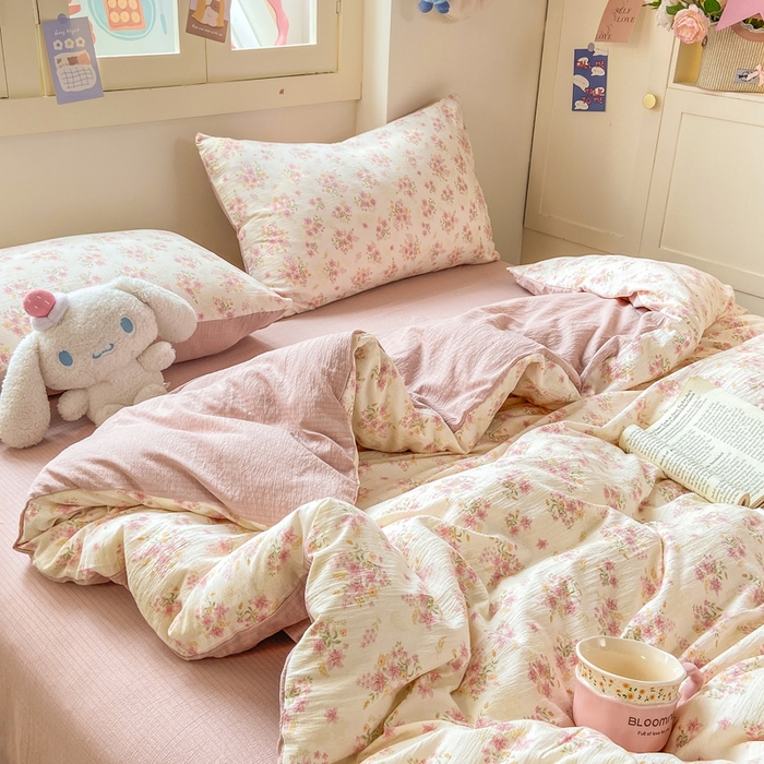 91家纺网 家纺一手货源 找家纺 夜笙家纺 2025秋冬网红爆款110克水洗棉高克重皱皱纱（提供买家秀） 花束粉