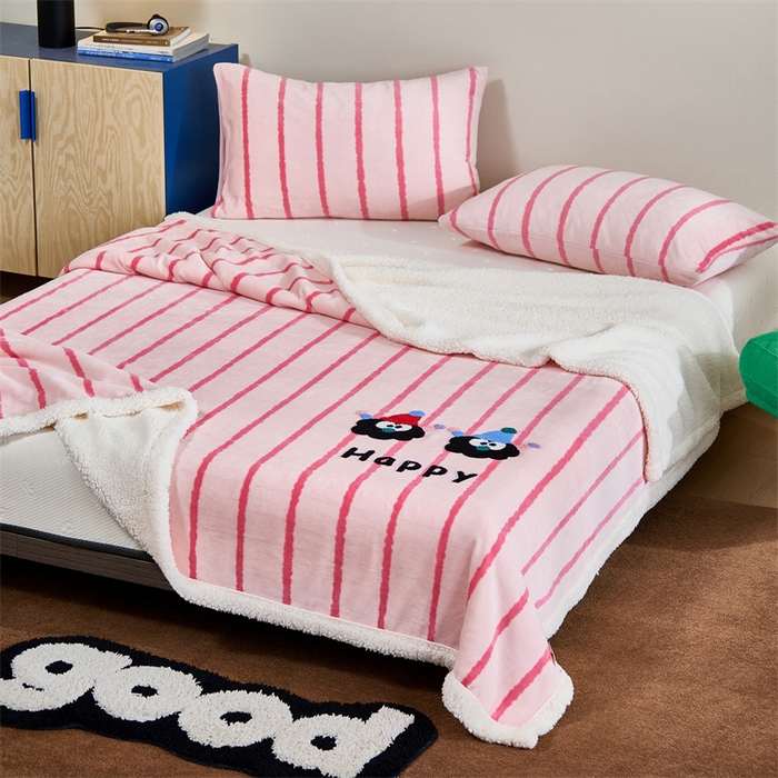 91家纺网 家纺一手货源 找家纺 呗旺鹿 2025新款高克重羊羔绒牛奶绒毛巾绣双层毯 Happy