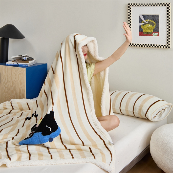 91家纺网 家纺一手货源 找家纺 呗旺鹿 2025新款高克重羊羔绒牛奶绒毛巾绣双层毯 黑色小狗