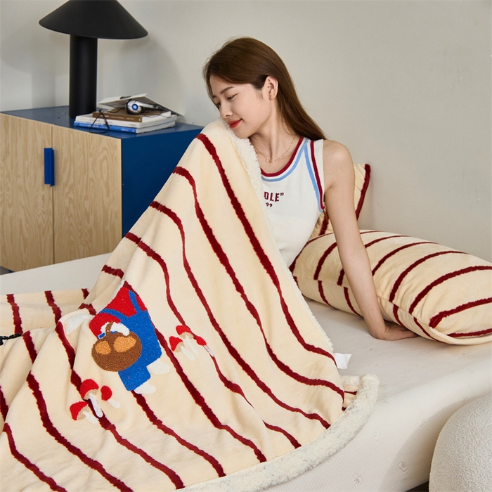 91家纺网 家纺一手货源 找家纺 呗旺鹿 2025新款高克重羊羔绒牛奶绒毛巾绣双层毯 兔子