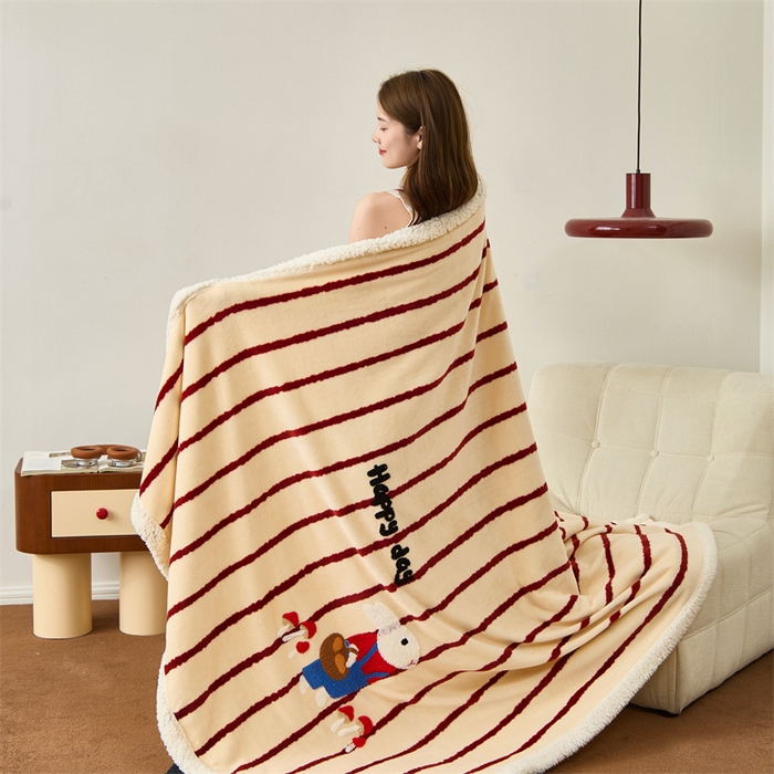 91家纺网 家纺一手货源 找家纺 呗旺鹿 2025新款高克重羊羔绒牛奶绒毛巾绣双层毯 兔子