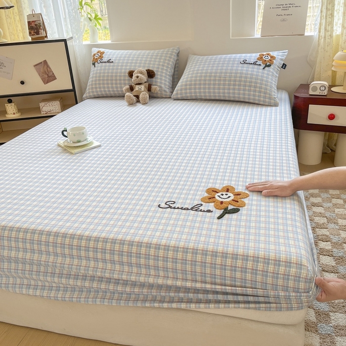 91家纺网 家纺一手货源 找家纺 卡姿家纺 2025春夏色织水洗棉单品床笠 水洗棉床笠-红蓝小格