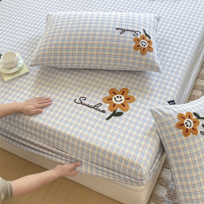 91家纺网 家纺一手货源 找家纺 卡姿家纺 2025春夏色织水洗棉单品床笠 水洗棉床笠-红蓝小格