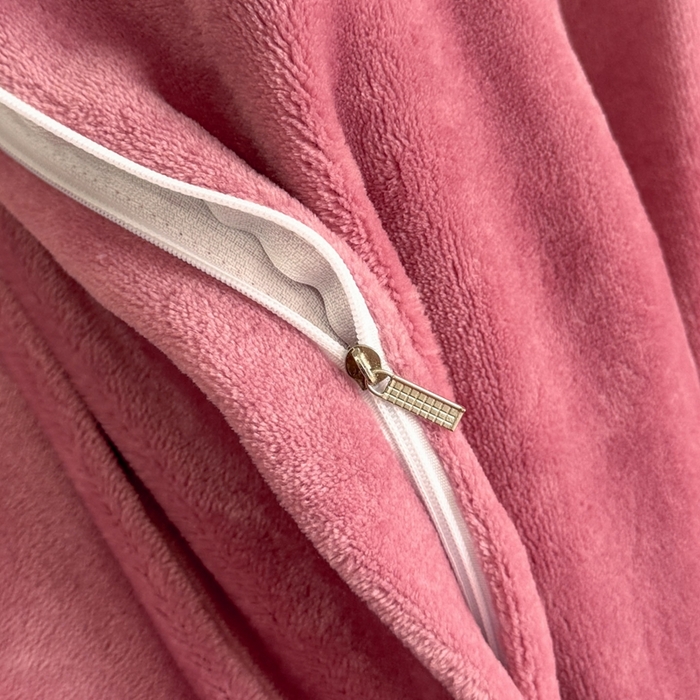 91家纺网 家纺一手货源 找家纺 喜梦缘家纺 2025新款牛奶绒大版贴布绣四件套 富贵花开-红豆沙