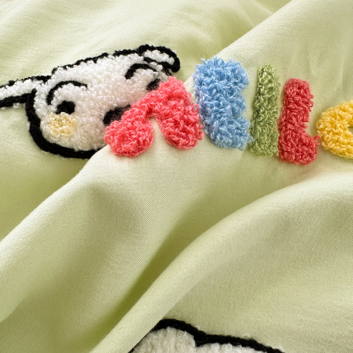 91家纺网 家纺一手货源 找家纺 一霖家纺 2025新款高克重云朵棉毛巾绣印绣四件套-小清新-第四波小清新系列 童年趣友