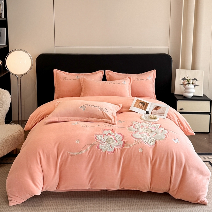 喜梦缘家纺 2025新款牛奶绒大版贴布绣四件套 富贵花开-玉色