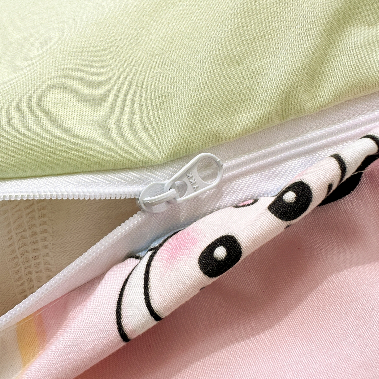 91家纺网 家纺一手货源 找家纺 一霖家纺 2025新款高克重云朵棉毛巾绣印绣四件套-小清新-第四波小清新系列 童年趣友