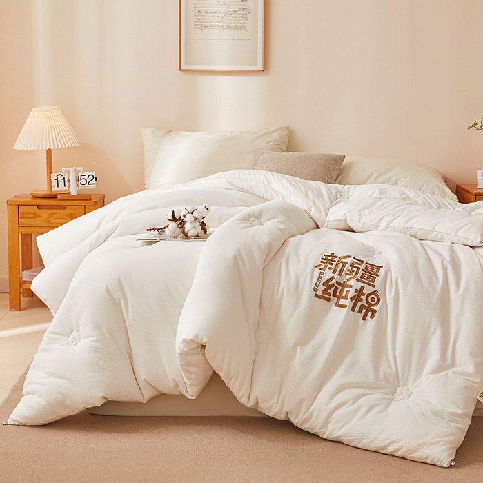 91家纺网 家纺一手货源 找家纺 （总）美梦里 2025新款刺绣款100％里外纯棉棉花冬被