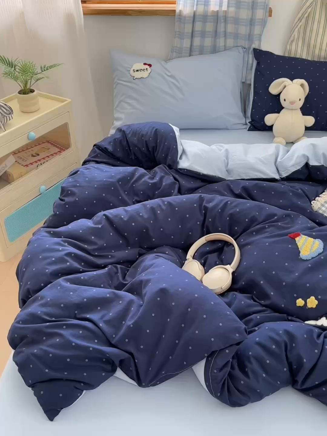 91家纺网 家纺一手货源 找家纺 一霖家纺 2025新款高克重云朵棉毛巾绣印绣四件套-小清新-第四波小清新系列 哇塞萌猫